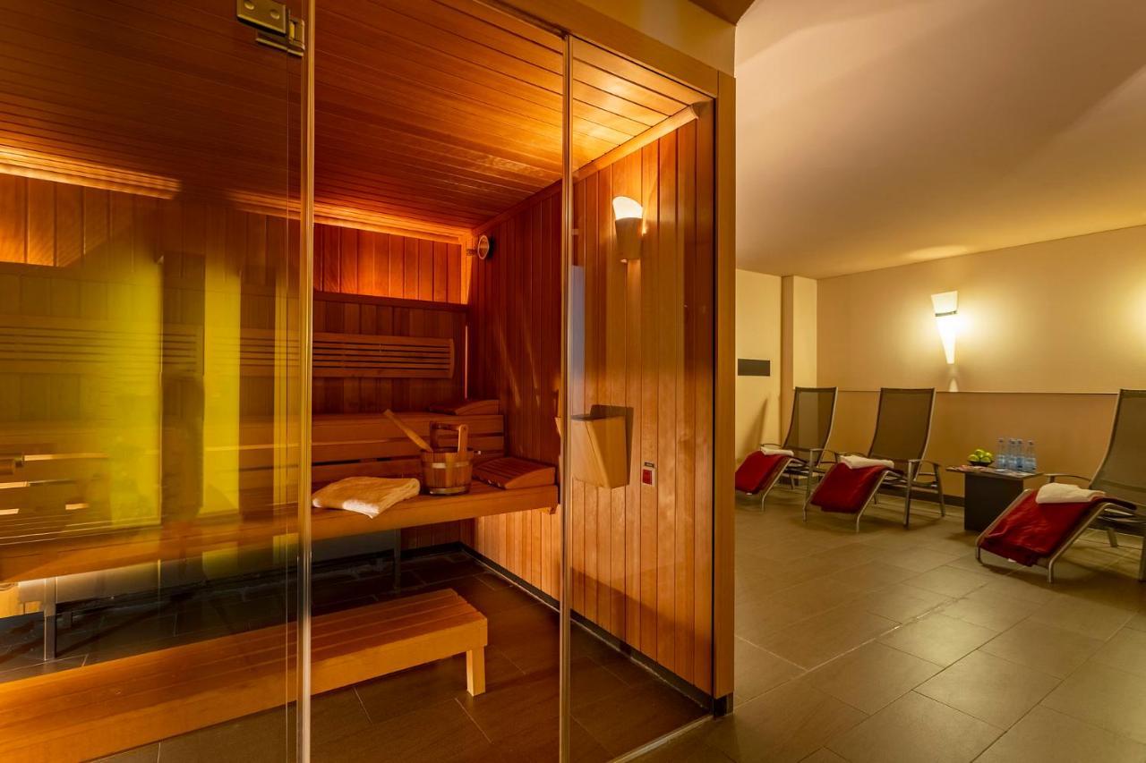Parkhotel Berghoelzchen Hildesheim Exterior photo