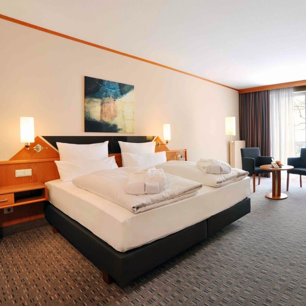 Parkhotel Berghoelzchen Hildesheim Exterior photo