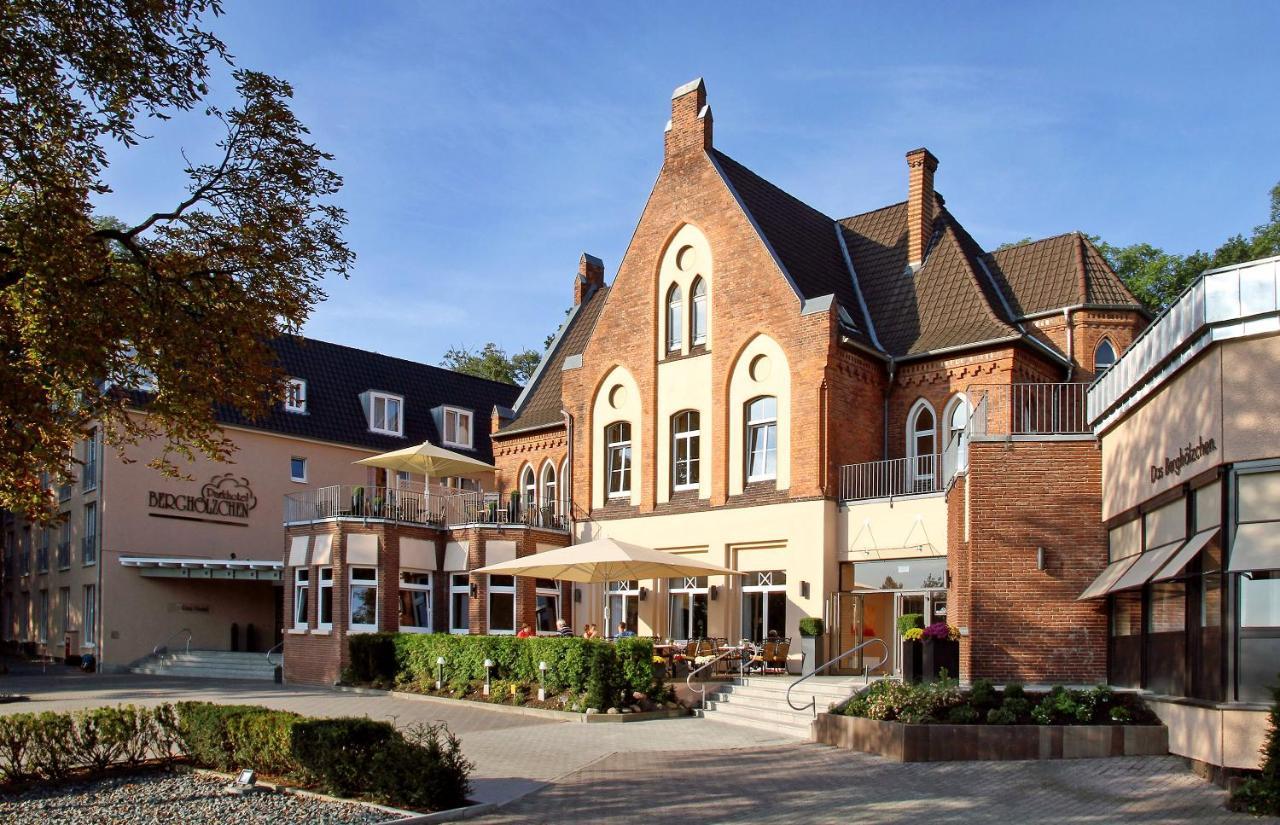 Parkhotel Berghoelzchen Hildesheim Exterior photo
